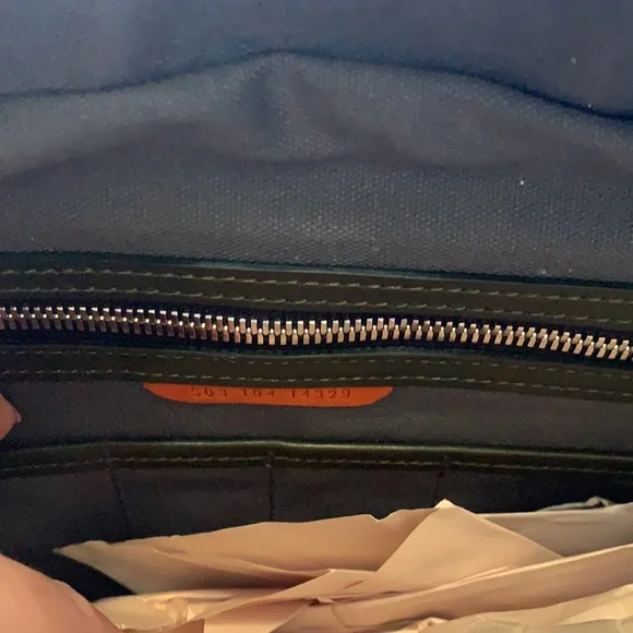 Shinola Top Zip Spruce Dark Green Leather Top Zip Messenger Bag - Picture 10 of 10